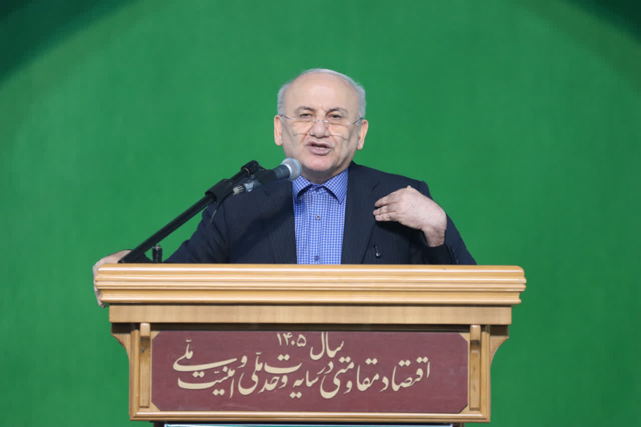 یونسی رستمی گزارش ۲۰ ماهه مدیریت استان را تشریح کرد؛ از ۱۸۰ همت سرمایه‌گذاری تا جهش پروژه‌های زیرساختی